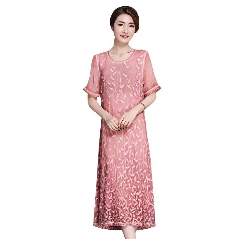 Женское длинное платье с вышивкой винтажное облегающее коротким рукавом размера