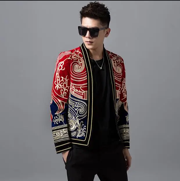 

2022 newest fashion men's retro palace style gold embroidery beaded casual jacket fashion tide suit nightclub singers costumes