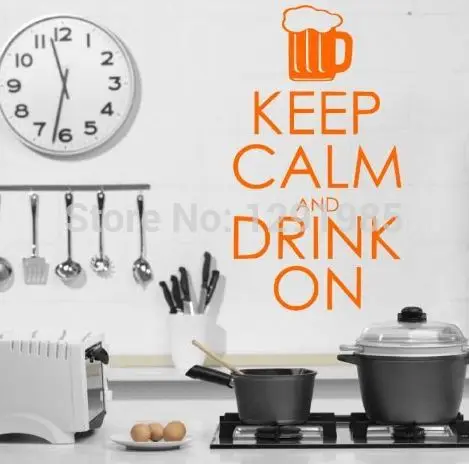 Сохраняйте спокойствие и пить на забавной стене художественная стена с цитатой