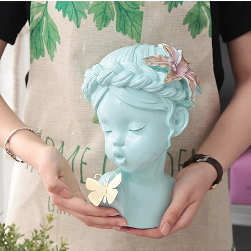 Nordic Modern Concise Style Creative Resin People Statue Crafts Office Home Decoration Furnishing Articles BOX 24CM B324 | Игрушки и