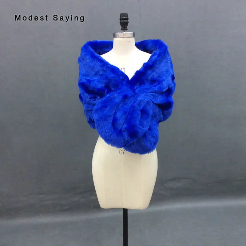 

Real Royal Blue Faux Fur Wedding Shrugs 2018 New Fahsion Bridal Shawls Women Party Boleros Stoles Warm Wraps Wedding Accessories