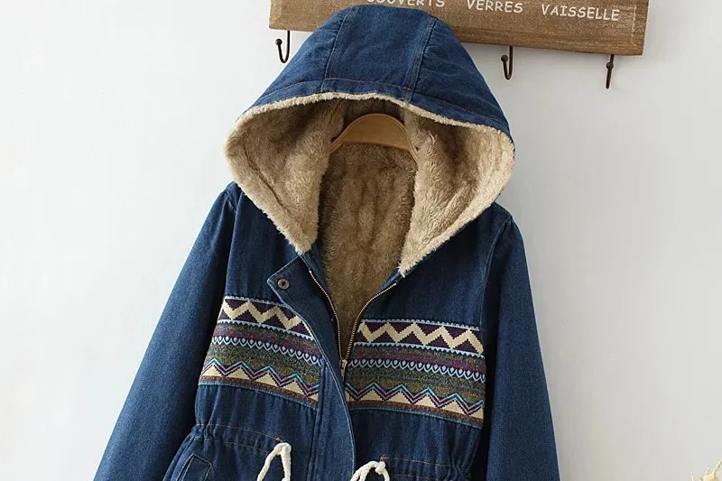 Женская джинсовая ветровка, зимняя куртка, новая мода, с капюшоном, овечья шерсть, теплая джинсовая одежда из хлопка, женское базовое пальто K383