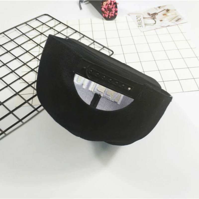 KING QUEEN Бейсбол кепки Snapback для мужчин женщин козырек s папа кость белый черный пара