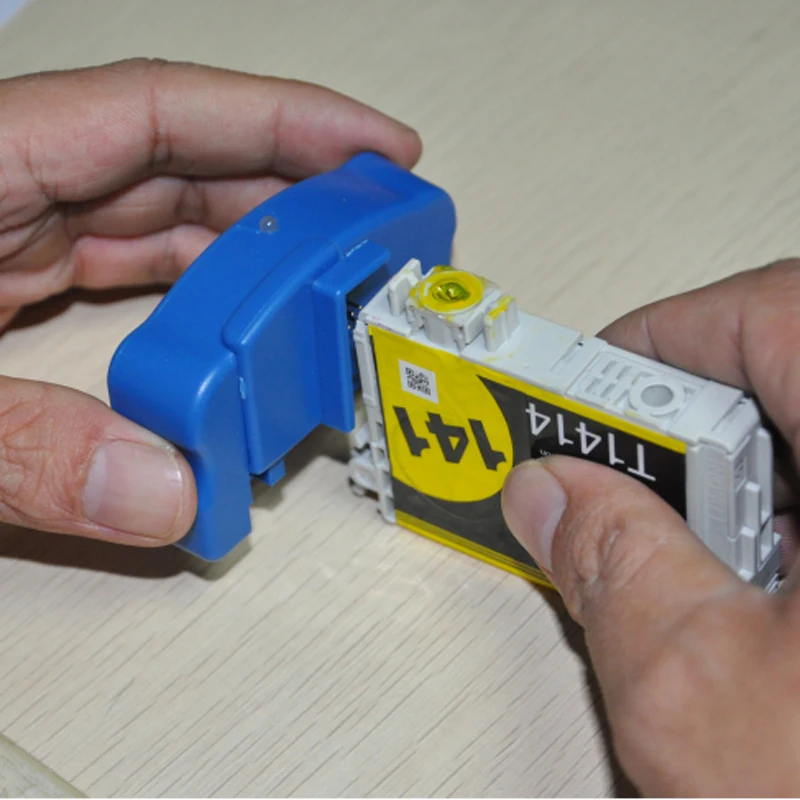 Чернильный картридж для EPSON Photo R2400 R800 R1800 2100 2200 950 910 960 R200 R220 R300 чип resetter 268 чип|resettable