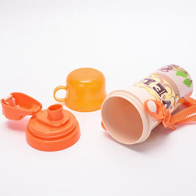 Детская водная бутылка 2017 года с милым ребенком для путешествий, портативная, безвредная для школьного питья.