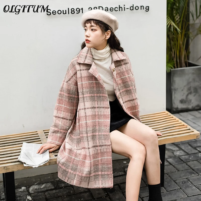 

Women Wool Plaid Long Coat 2019 New Fashion Woollen Overcoat Loose Outwear Female Winter Loose Warm Wool Blends Elegant Parka