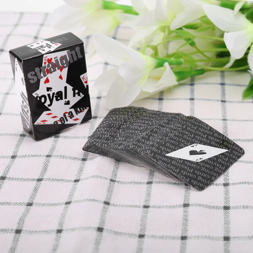 

Portable Mini Playing Card Texas Hold'em Board Game Poker Climbing Travel Toy