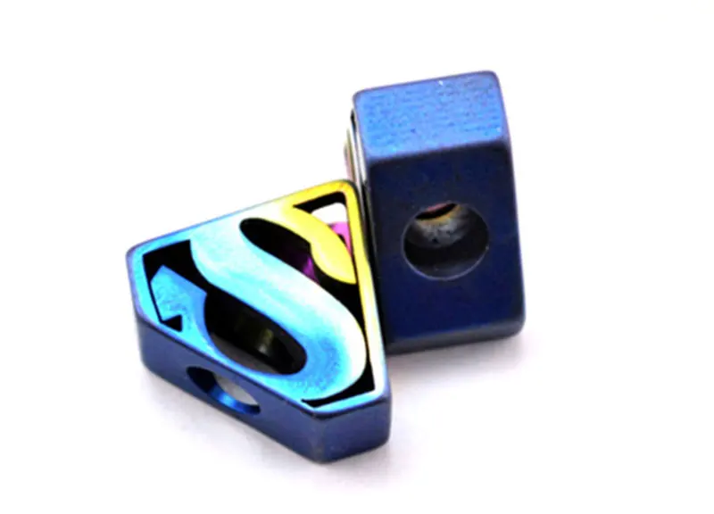 1PC Superman Colorful Titanium Alloy EDC Paracord Beads Knife Beads Rope Cord Beads Lanyard Pendants Outdoor Accessories