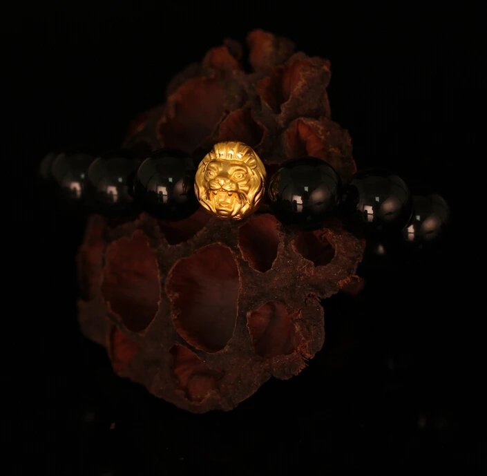 

Pure 24K Yellow Gold Pendant Lion bracelet Pendant 1.92g