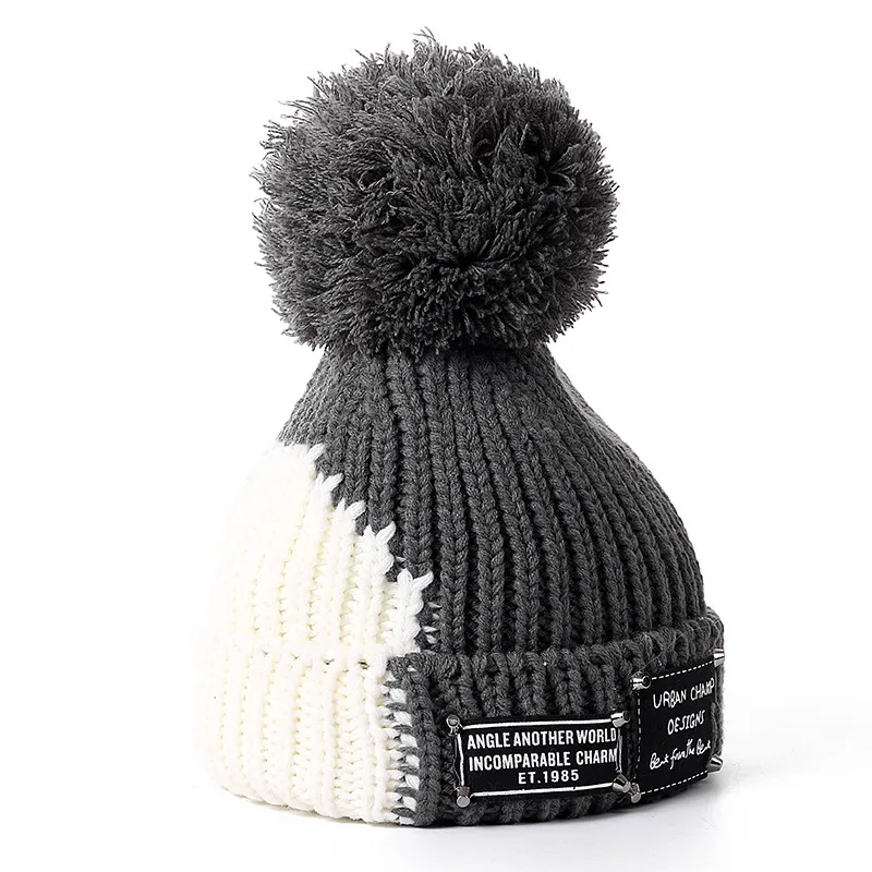 Новинка, теплая зимняя шапка, женская мода, Skullies Beanies, толстая меховая вязаная шапка для женщин, женские шапки с помпоном, двухцветная дизайнерская шапка