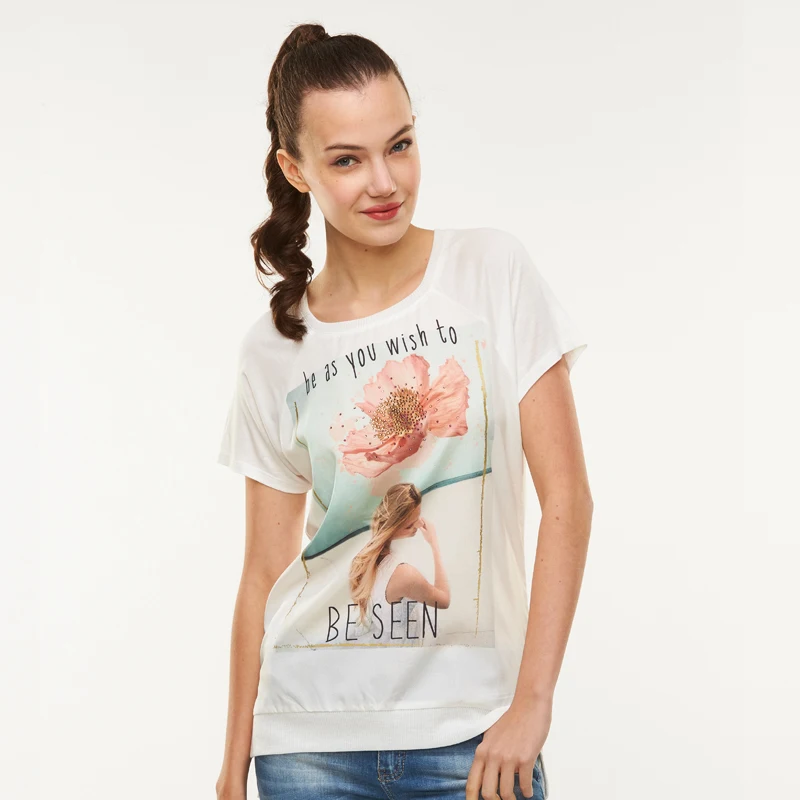 Женская модная футболка с короткими рукавами круглым вырезом и принтом