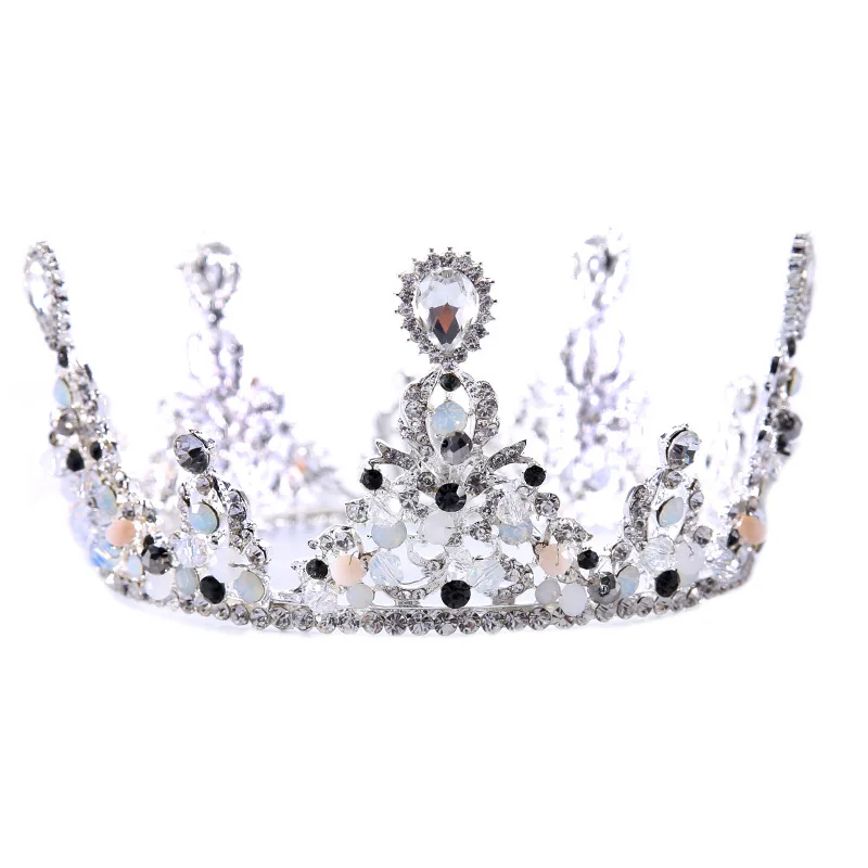 В винтажном стиле в барокко с большими кругами стразы и короны свадебная диадема