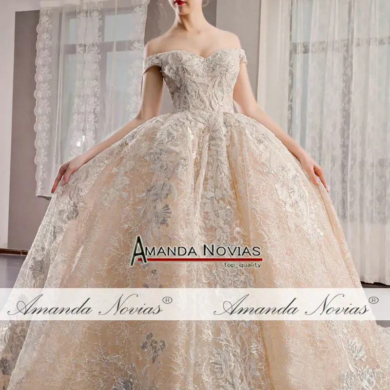 Off Shoulder Full Shinning Ball Gown Luxury Wedding Dress New