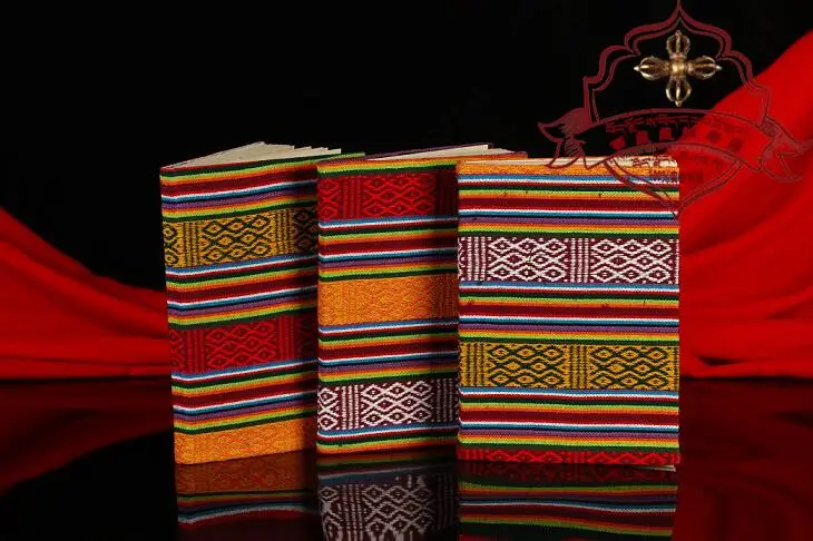 1 шт./лот винтажный китайский Тибетский бумажный дневник цветной тканый журнал