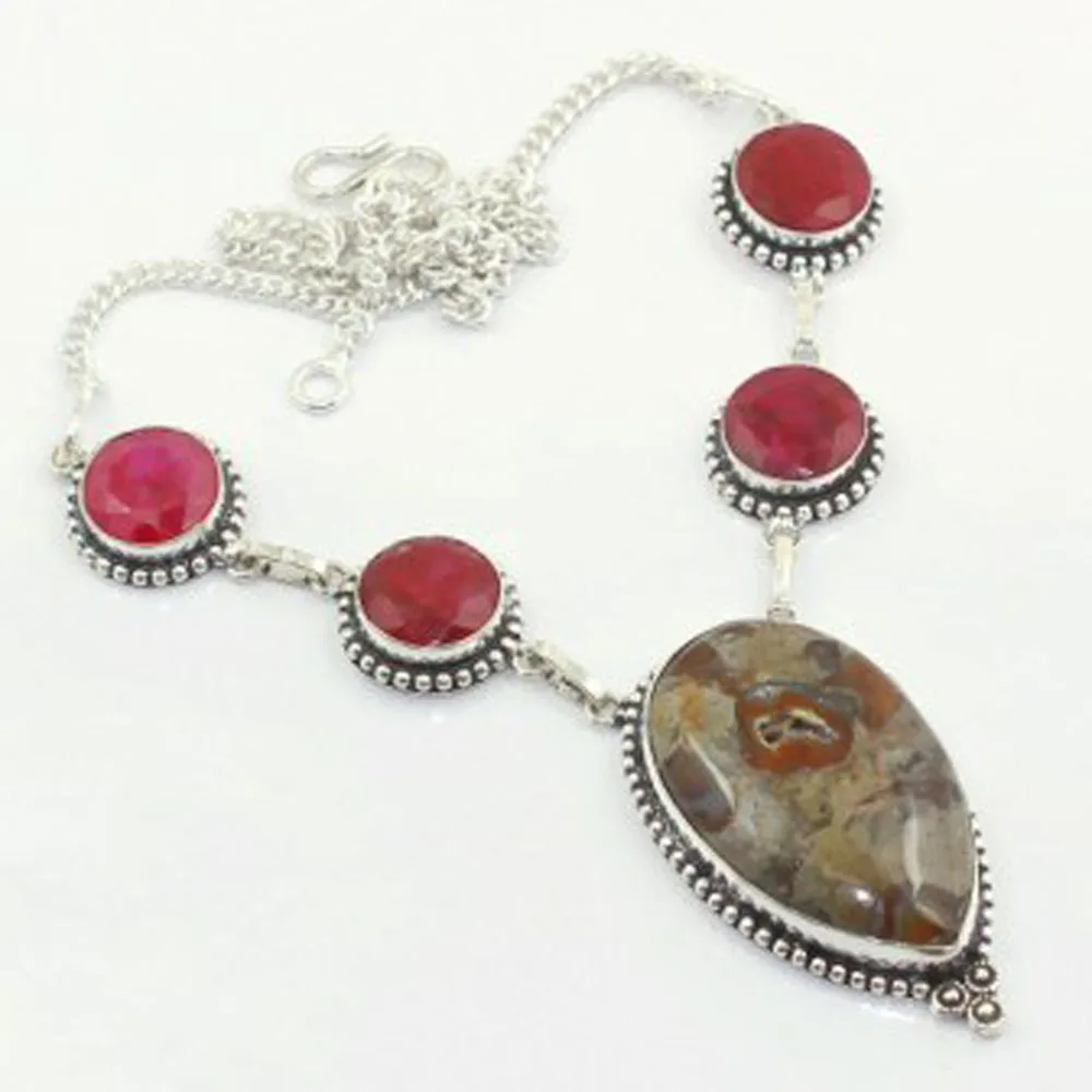 

Turtella Jaspers & Rubys Necklace Silver Overlay over Copper, 46 cm, N3846