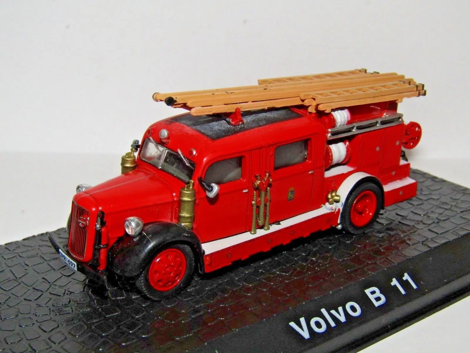 A tlas 1:72 VOL VO B 11 Fire engine boutique игрушечный автомобиль из сплава для детей Детские