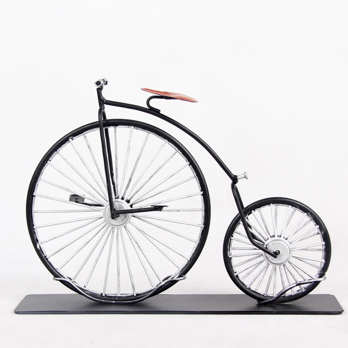Антикварная велосипедная модель кантри винтажный магазин одежды украшение окно
