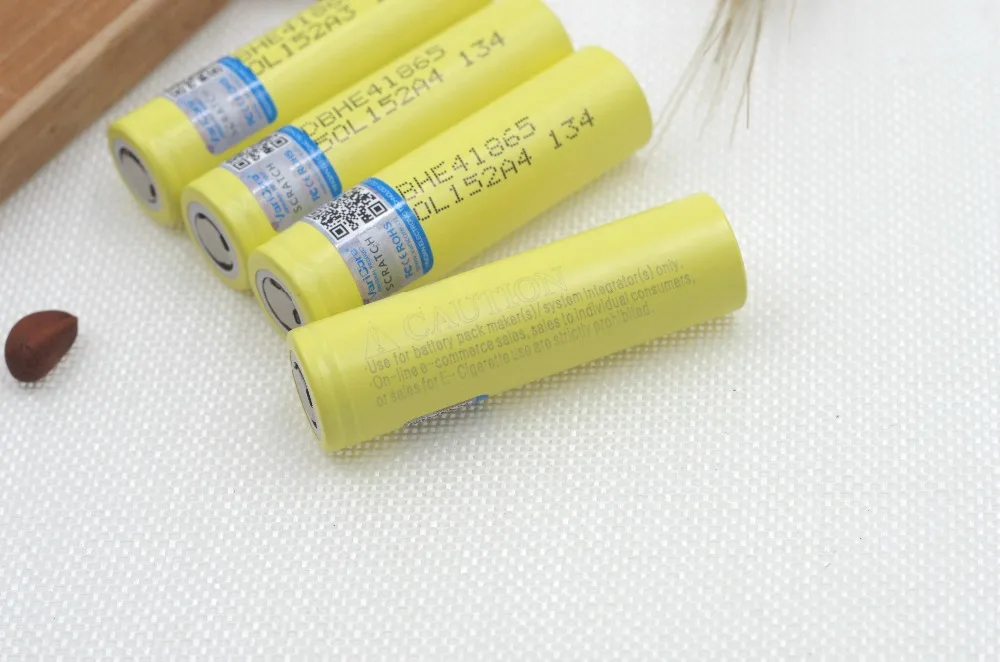 4 шт. .. Новый импортный оригинальный 3 7 V 18650 HE4 2500 mAh powr 30A разрядный электронный