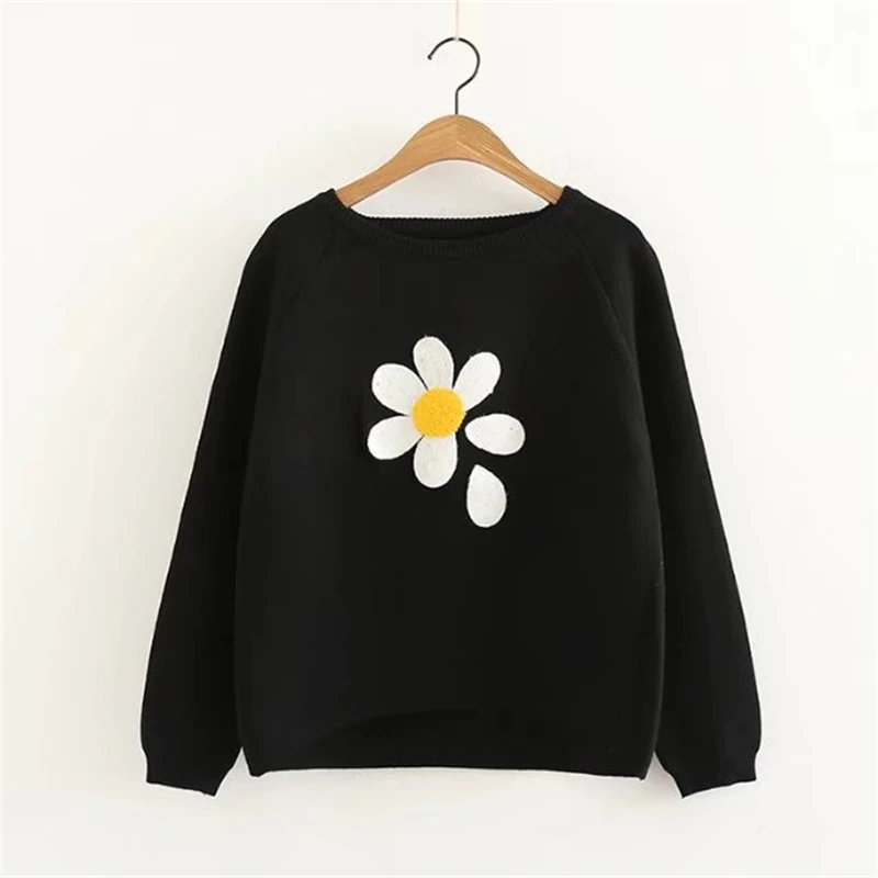 LUNDUNSHIJIA Flower Embroidery Women Sweaters 2017 Autumn Winter New Fashion Casual Pullover Long Sleeve O-neck Knitwear 4 Color | Женская
