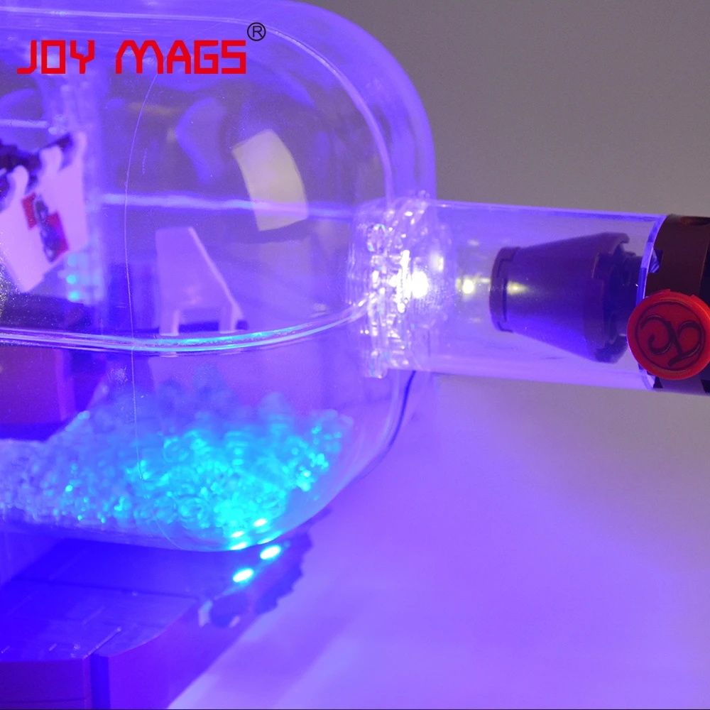 Комплект со светодиодсветильник кой JOY MAGS для серии 21313 Ideas корабль в бутылке
