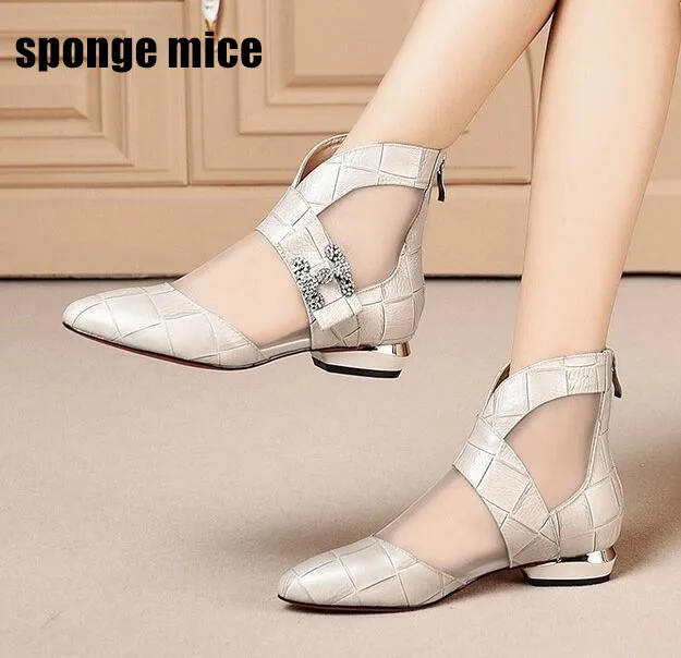 Новинка 2019 года сетчатые ботинки красивые женские дышащие на шнуровке модные