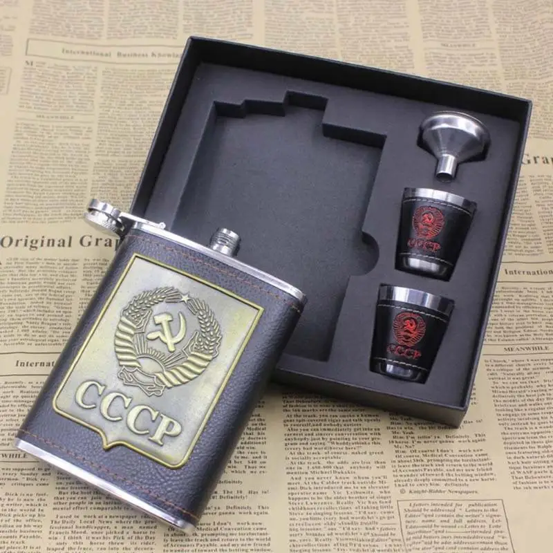 

8oz Stainless Steel Alcohol Hip Flasks Whiskey Wine Bottle Funnel Cups Bottle Kits Cccp Engraving Alcohol Container with Box