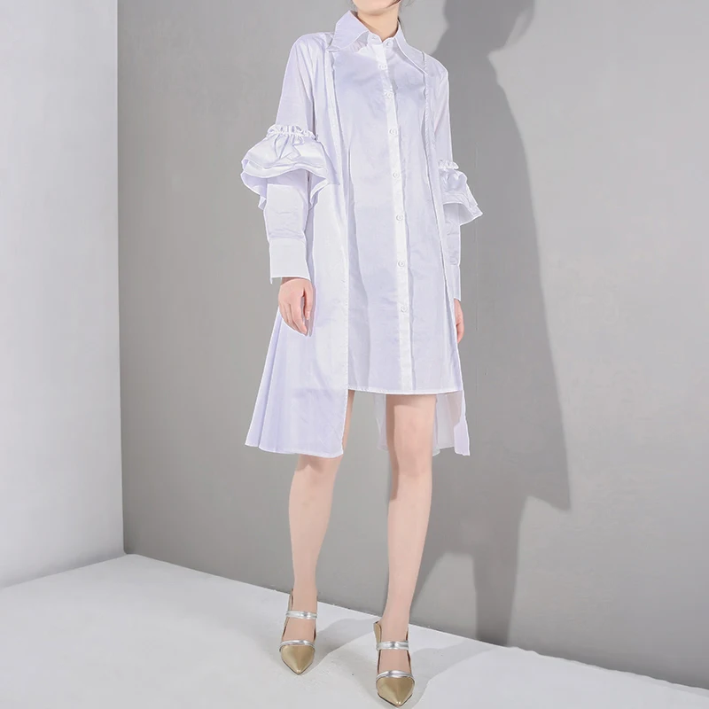 Женское платье рубашка LANMREM белое комбинированное с отложным воротником и