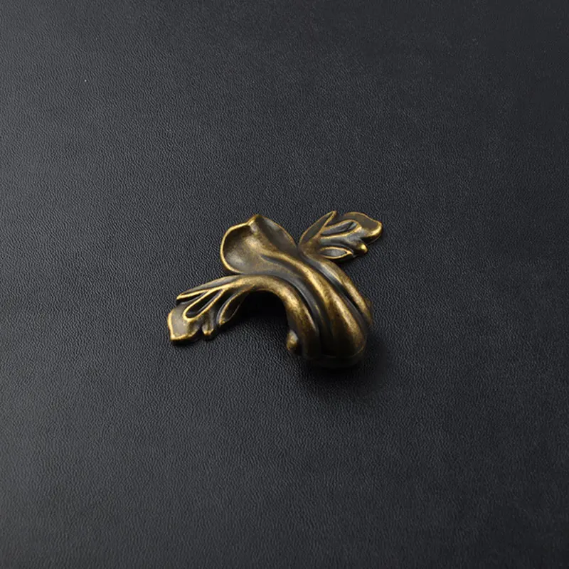 Тщательные антикварные бронзовые ручки деревенские ящика кухонный шкаф