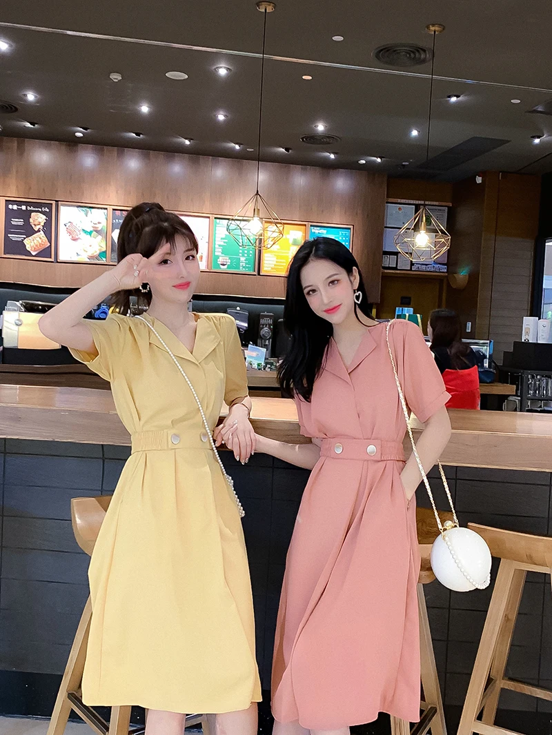 Женское винтажное платье трапециевидной формы с отложным воротником