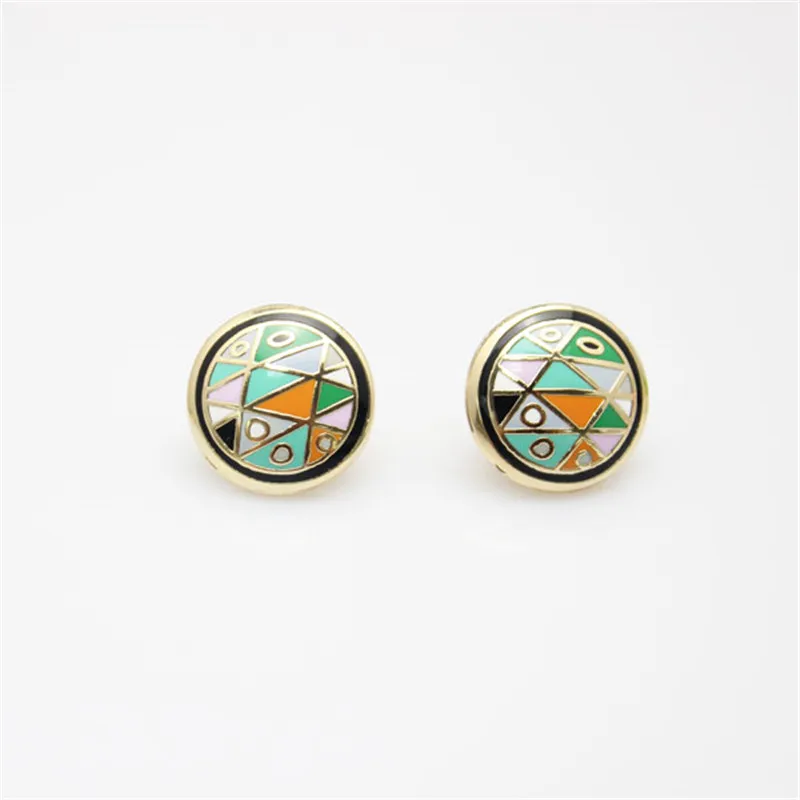 

Triangle Pattern Enamel Jewelry Stud Earrings