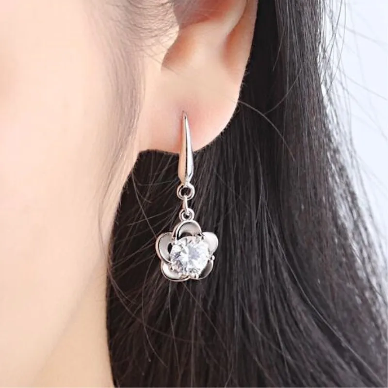 

New Temperament Exquisite 925 Sterling Silver Jewelry Blossoming Plum Flower Crystal Hypoallergenic Long Dangle Earrings SE325