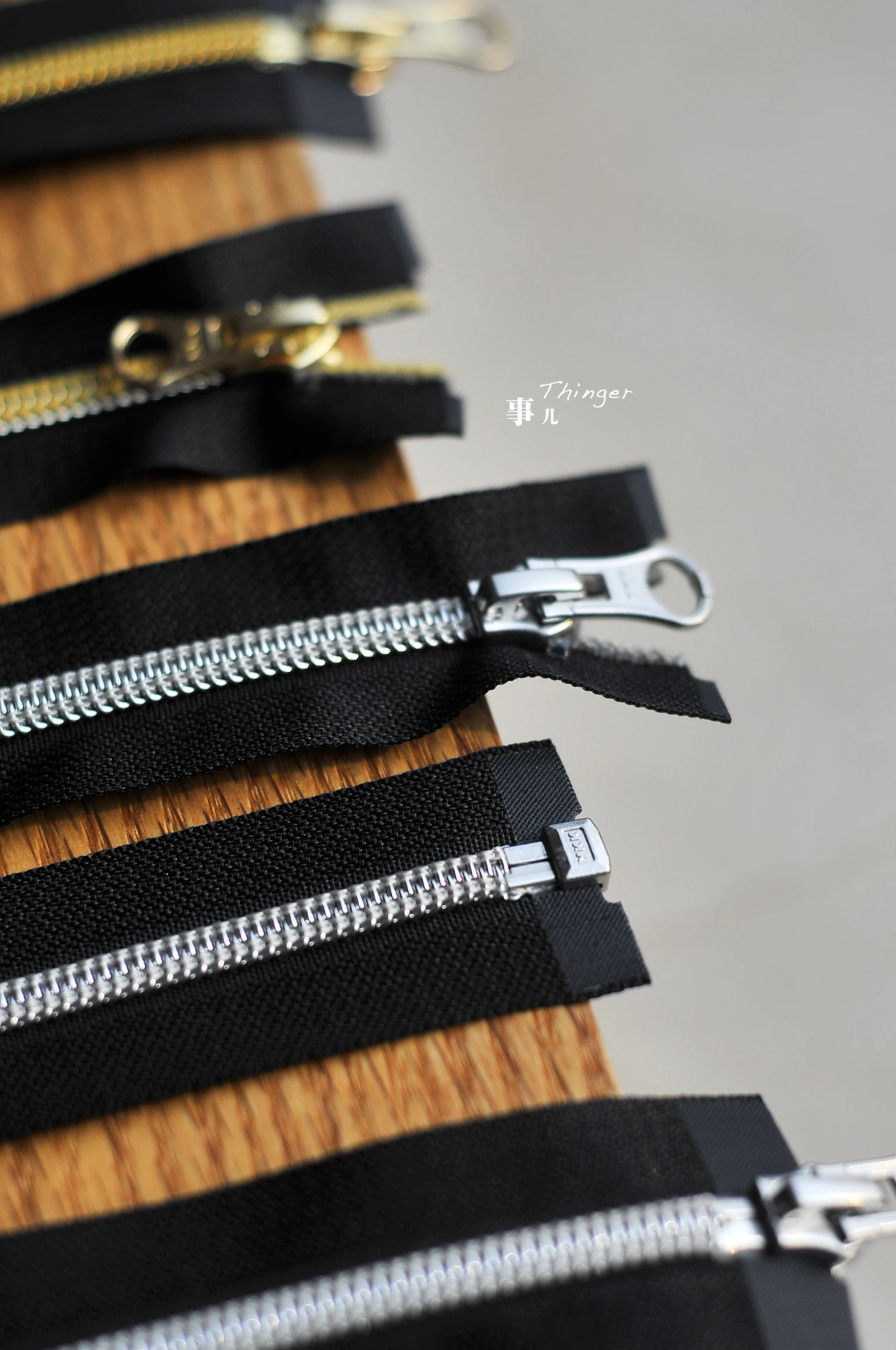 YKK 5 нейлон имитация металла молния-25 см~ 100 см одиночный открытый задний светильник золотой серебряный/черный