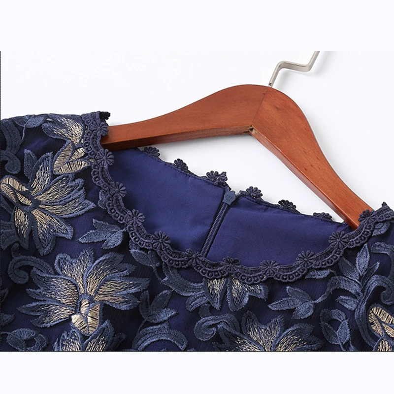 Новинка 2017 летнее женское платье среднего возраста с вышивкой больших размеров