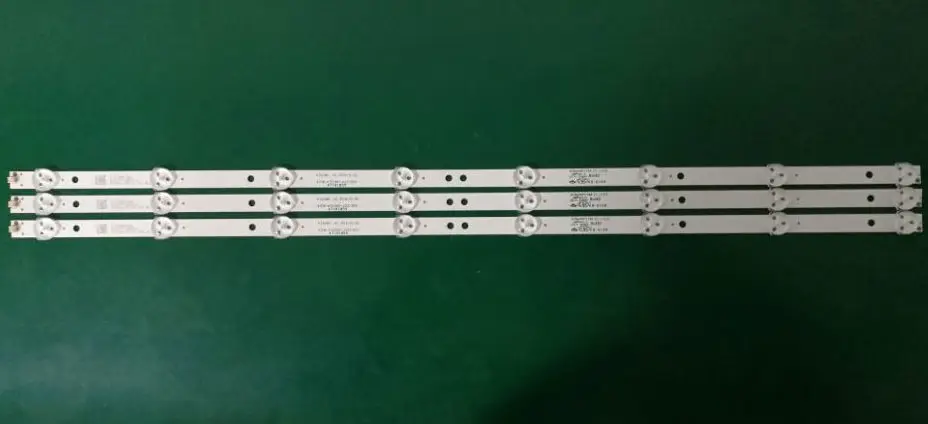 

3pcs x 32 inch LED TV Backlight Strips 4708-K320WD-A2213K01 for 32'' TCL LE32D59 & for 32PFL3045 8-LEDs 618mm
