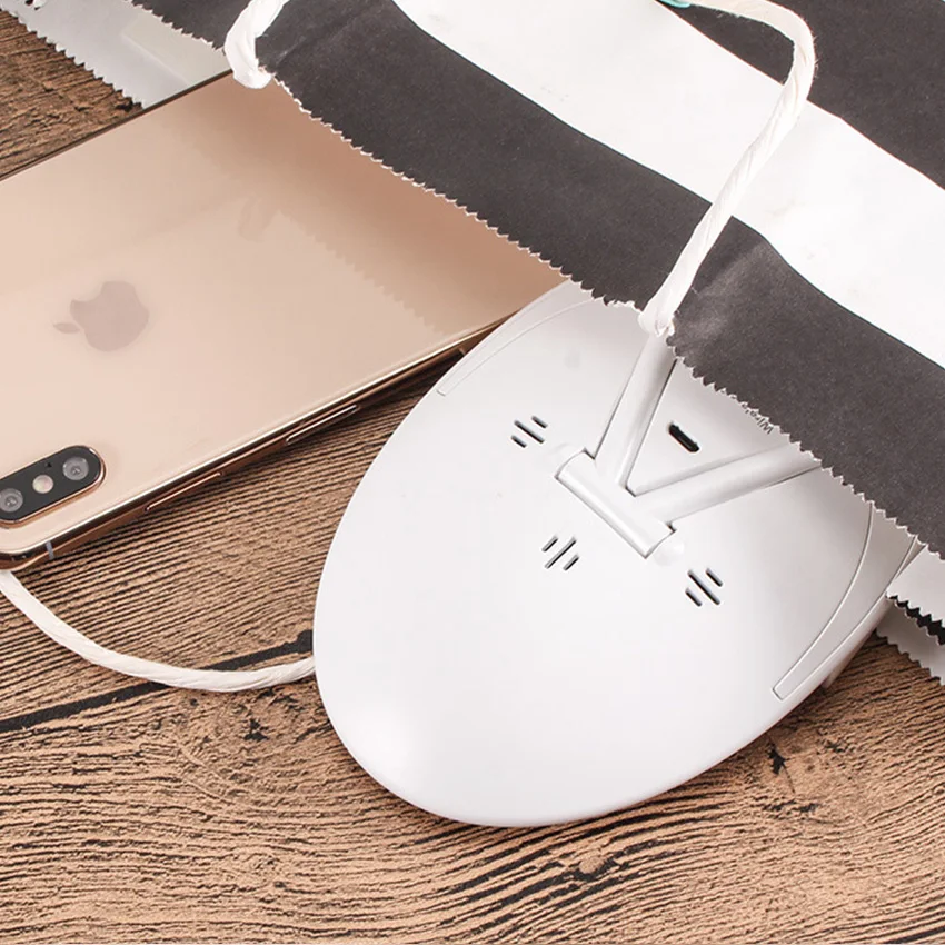 Устройство для быстрой беспроводной зарядки с подставкой и лампой