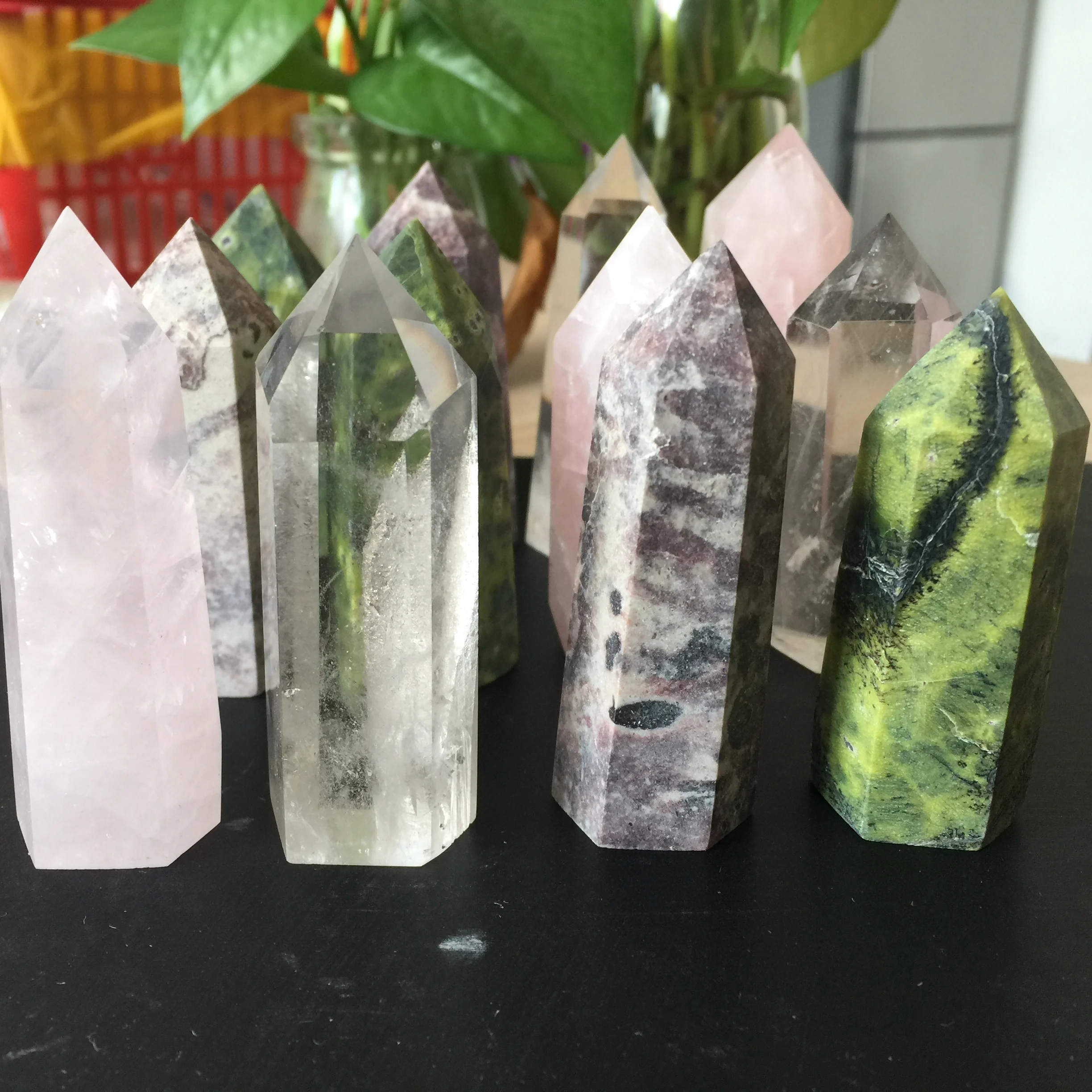 Комбинация целебная Хрустальная палочка Tasmanian Serpentine Rock Madagascar Pink Crystal китайский