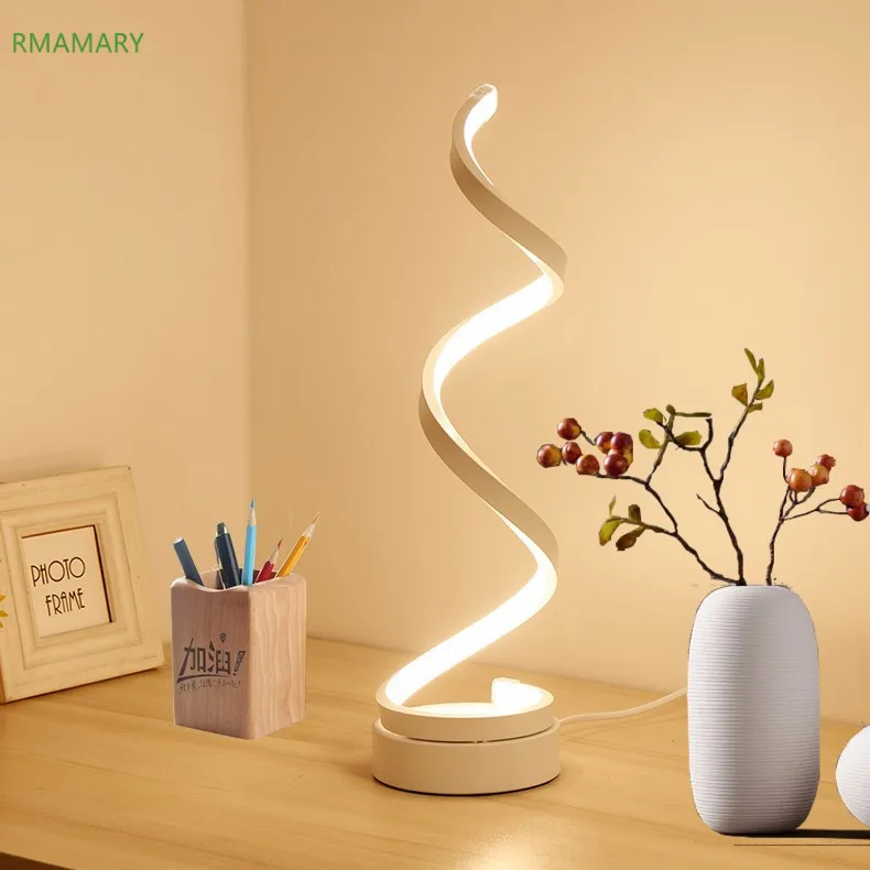 Постмодернистская Минималистичная настольная лампа акрилосветодиодный