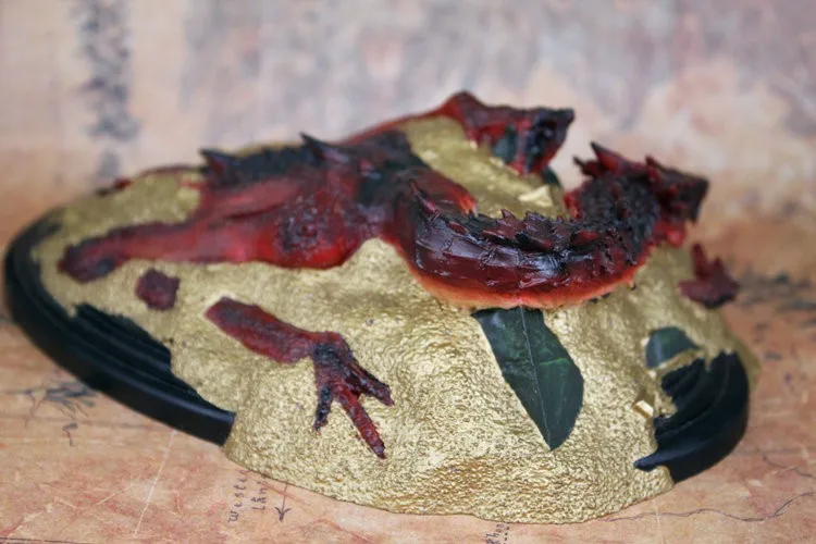 Хоббит Властелин колец Дракон Smaug медная Имитация Модель автомобиля ОРНАМЕНТ