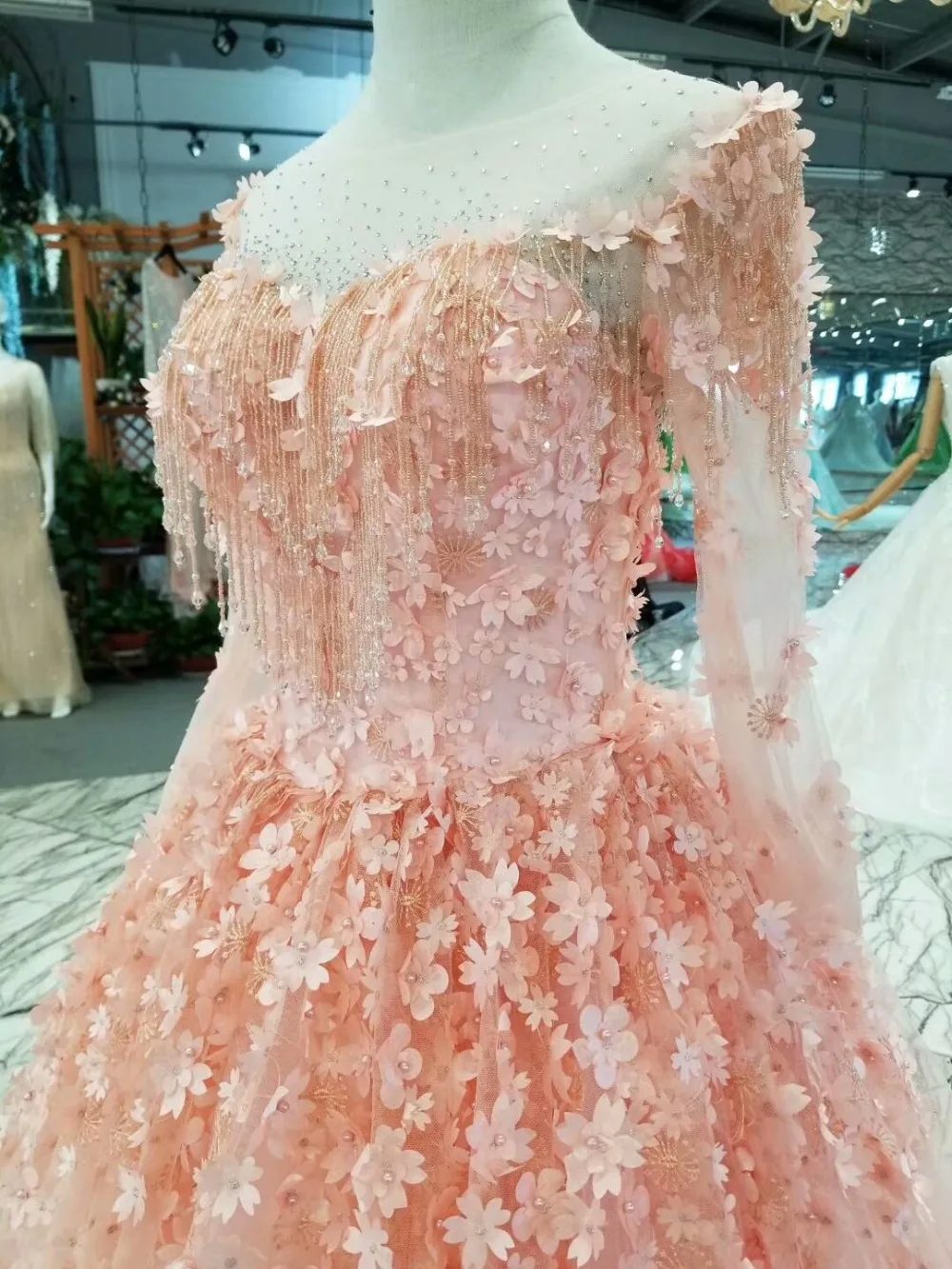 CloverBridal ручной работы с романтическими цветами жемчугом и кисточками