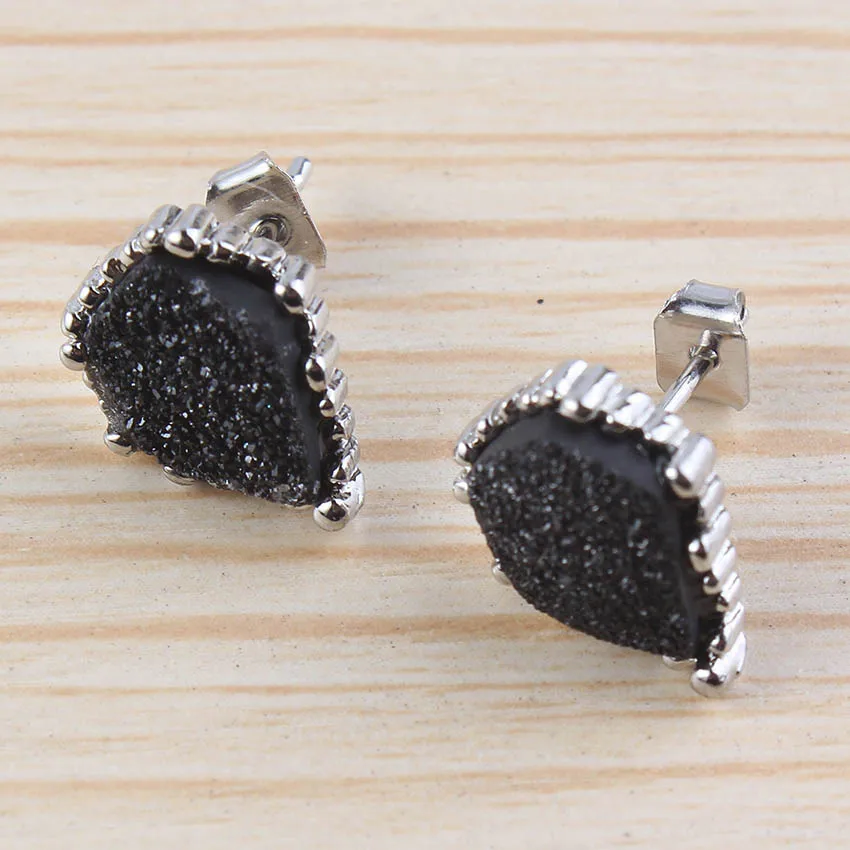 100-Unique 1 Pair Beautiful Irregular Shape Black Agates Silver Plated Stud Earrings Elegant Women's Earring