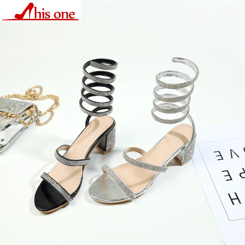 Эти женские сандалии 2018 г. модные босоножки на толстом каблуке со змеиным узором