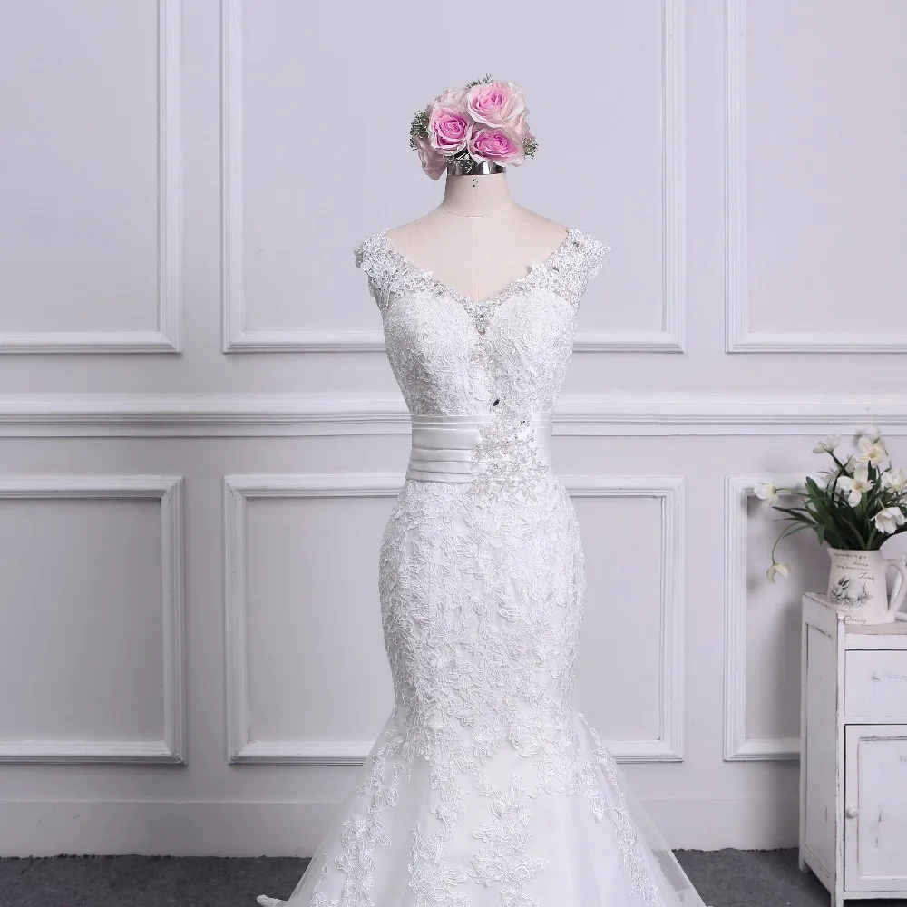 Элегантное кружевное платье с v-образным вырезом украшенное бисером Vestido De Noiva