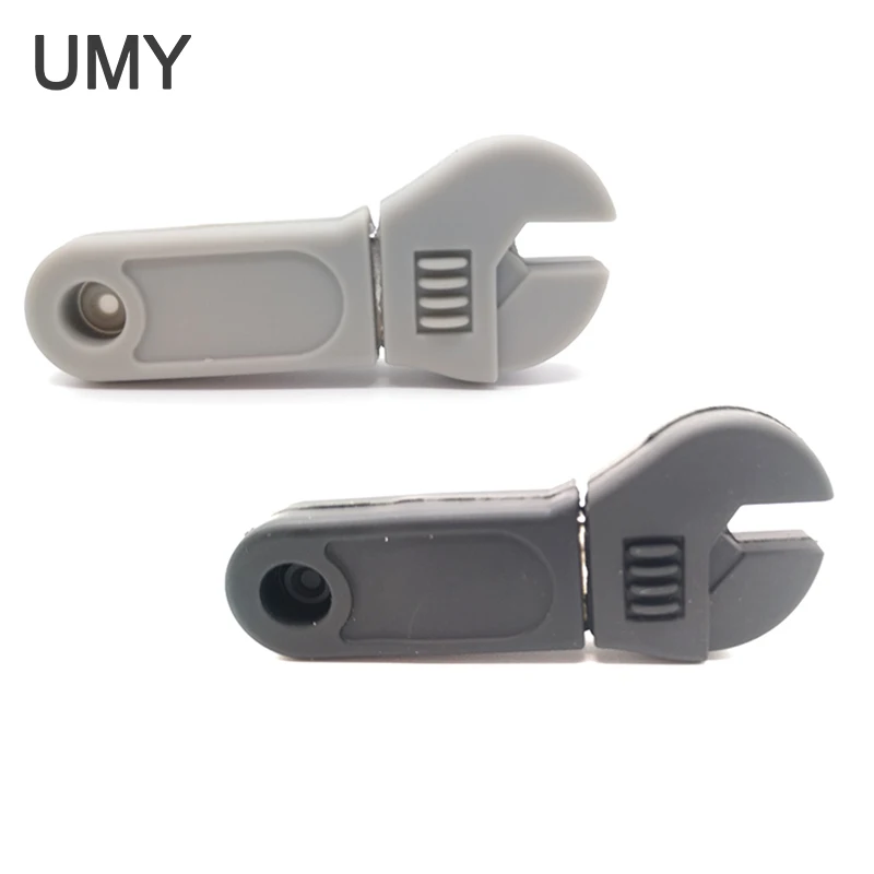 

umy usb flash pendrive 16gb 8gb 4gb 32 wrench pen drive disk cartoon stick usb 32gb really capacity clef usb c cute gift