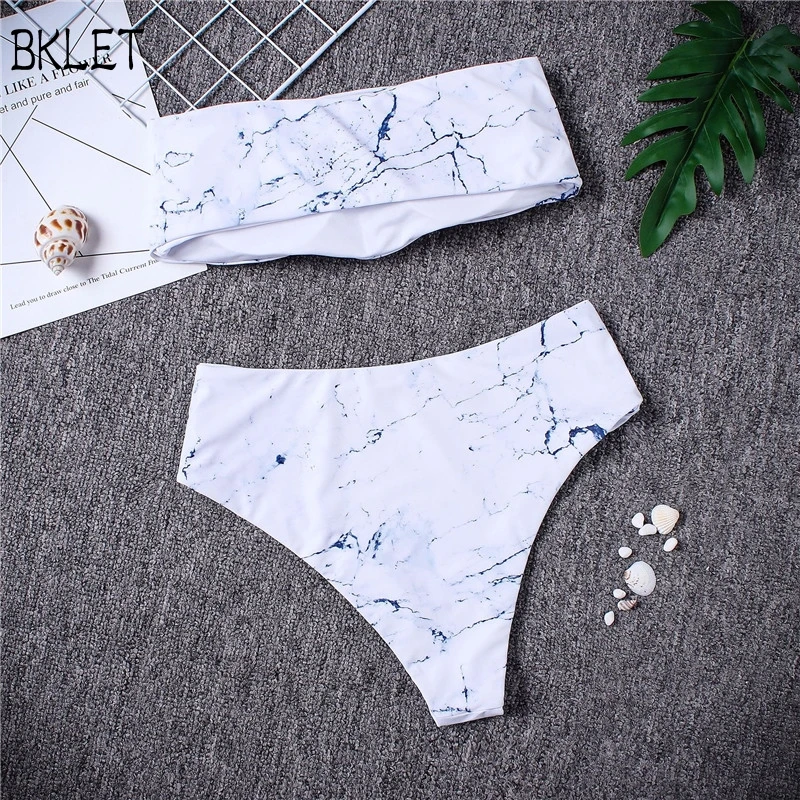 Купальник бандо с мраморным принтом разные цвета без бретелек высокой