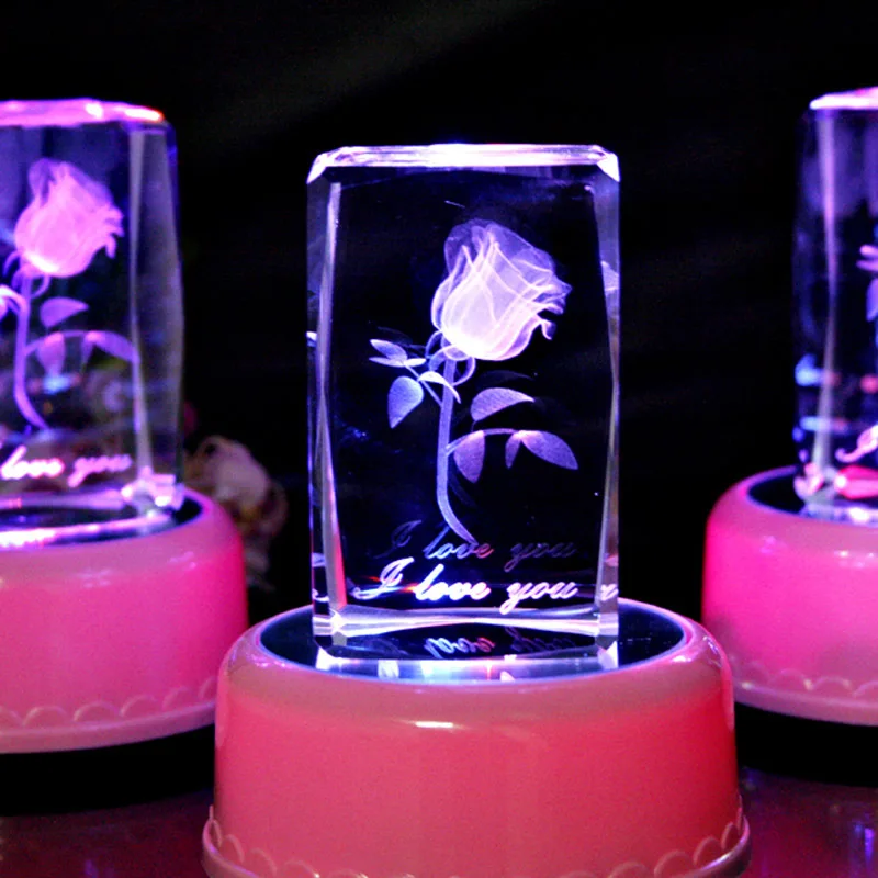 Подарок на день Святого Валентина с 3D кристаллами и гравировкой подарок рождения