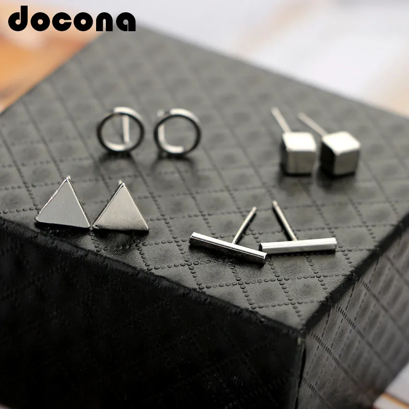 Женские серьги-гвоздики docona из сплава под золото и черный цвет 4 пары/уп.