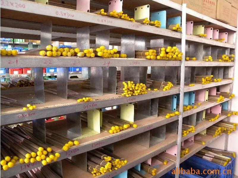 Электроды с одним отверстием 0 7*400 мм медная труба диаметром 7 общая длина 400