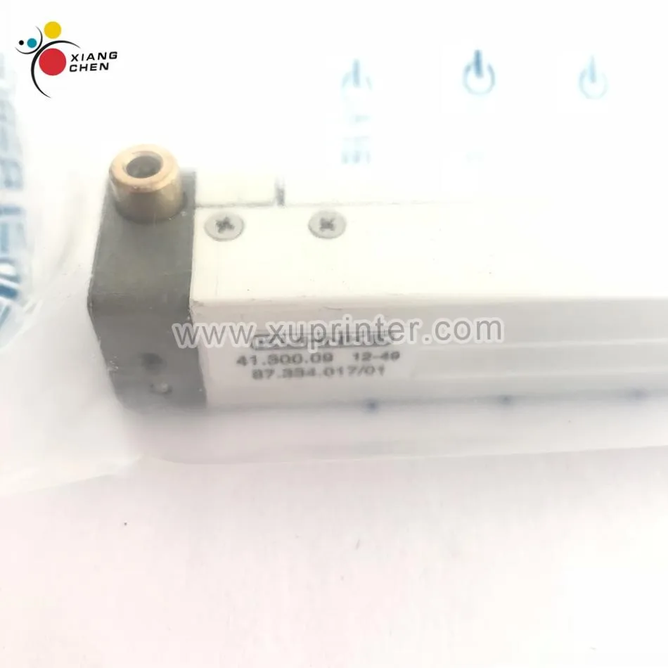 Зажим 87.334.017 HD H5 L1049 CD102 SM102 замена передней кромки автомобильной пластины|Детали