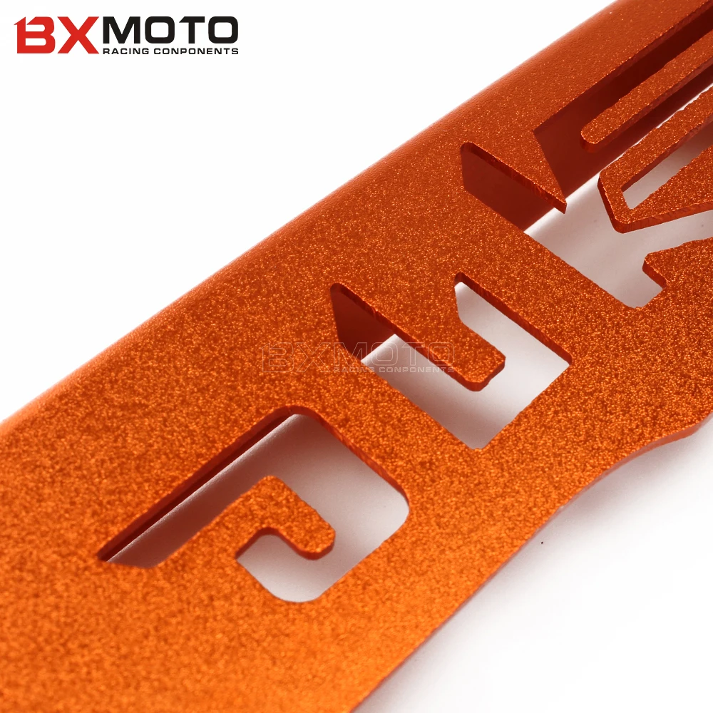 Для KTM DUKE 390 2013 2018 250 2017 125 200 CNC алюминиевая Мотоциклетная цепь Защитная крышка
