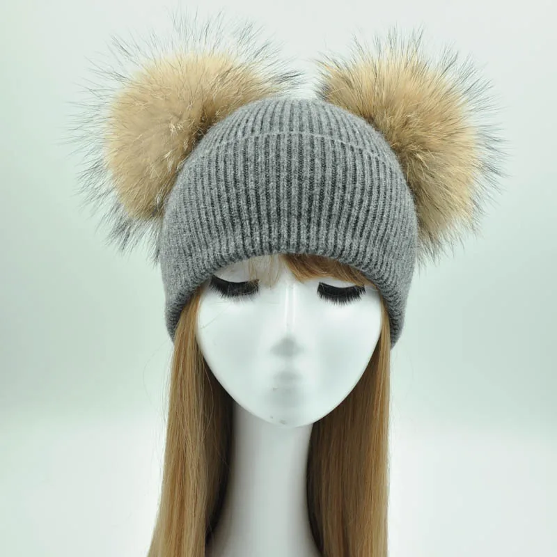 Dark grey natural Двойной помпон натуральный мех шапка Для женщин зима Кепки вязаная шерстяная шапка кашемир Кепки повязку для девочек женские осенние два Pom pom Beanie Hat - Цвет: Dark grey natural